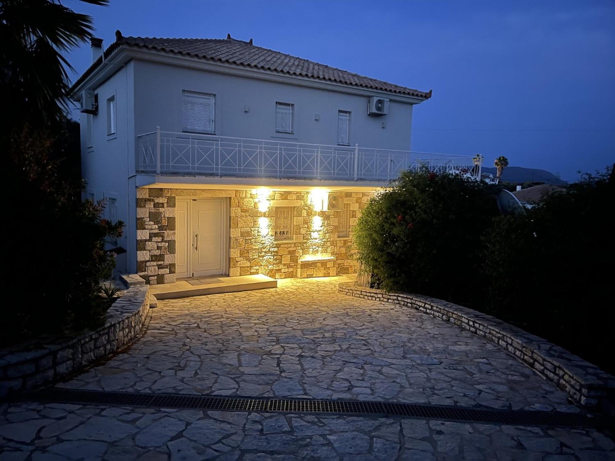 Luxurious Villa In Peloponnese With Swimming Pool Kamaria  Экстерьер фото