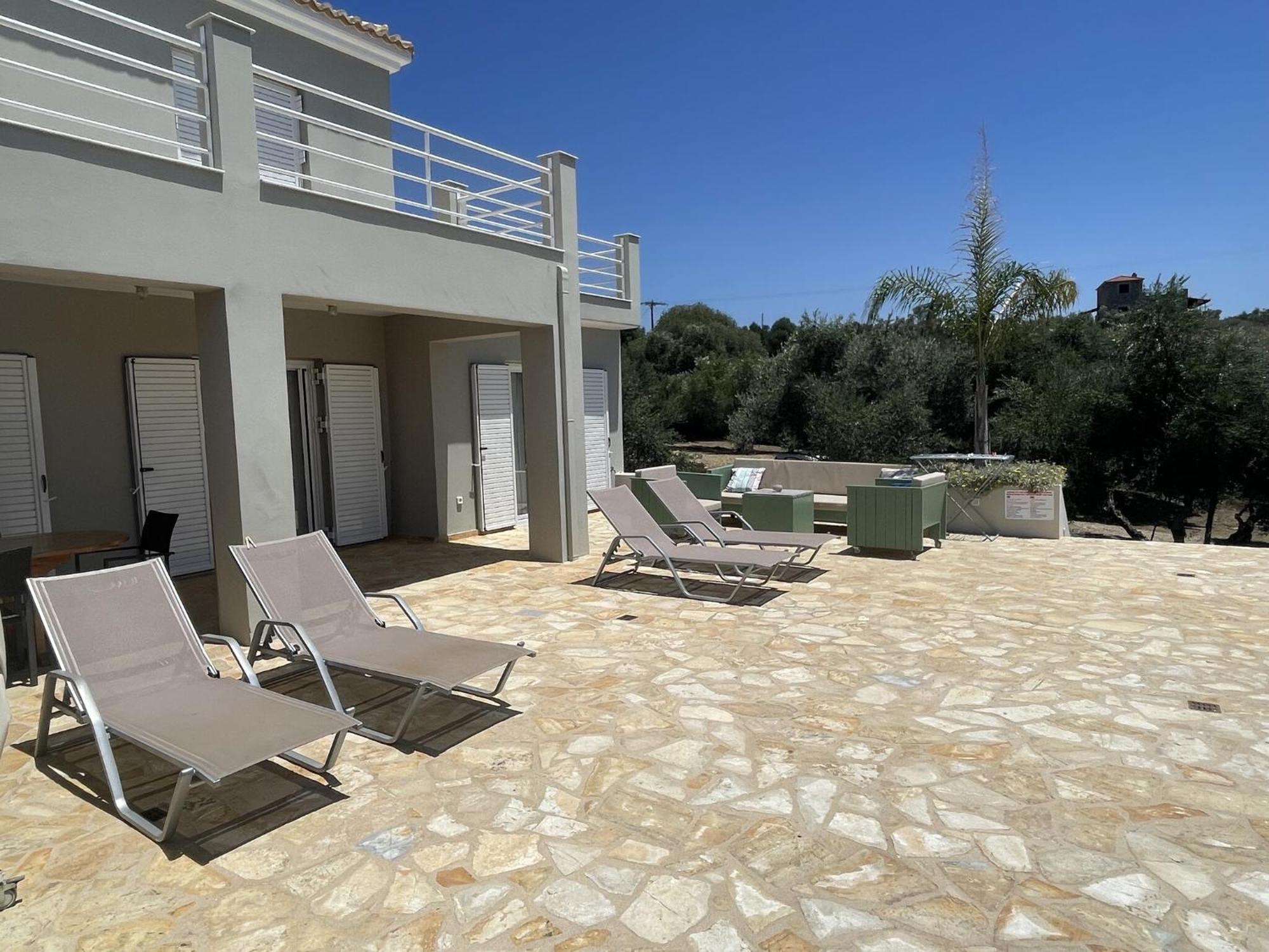 Luxurious Villa In Peloponnese With Swimming Pool Kamaria  Экстерьер фото